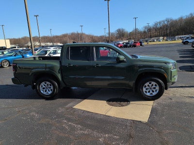 2024 Nissan Frontier SV