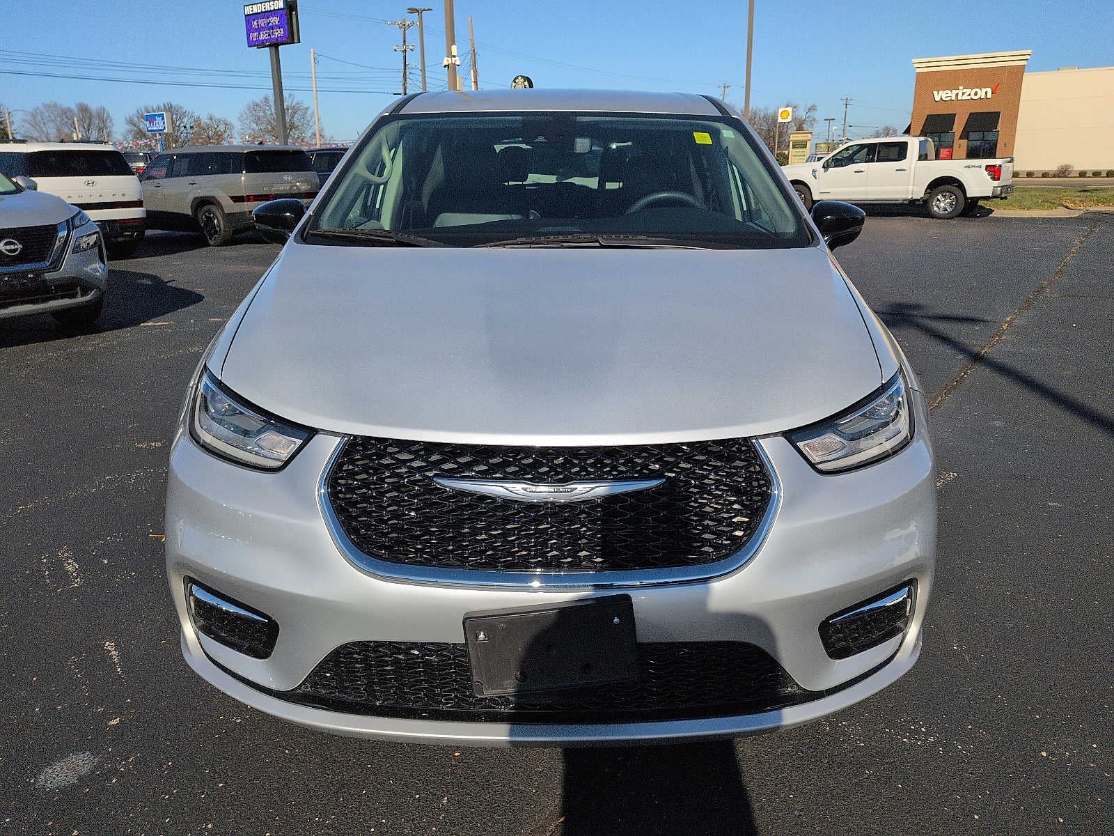 2024 Chrysler Pacifica Touring L