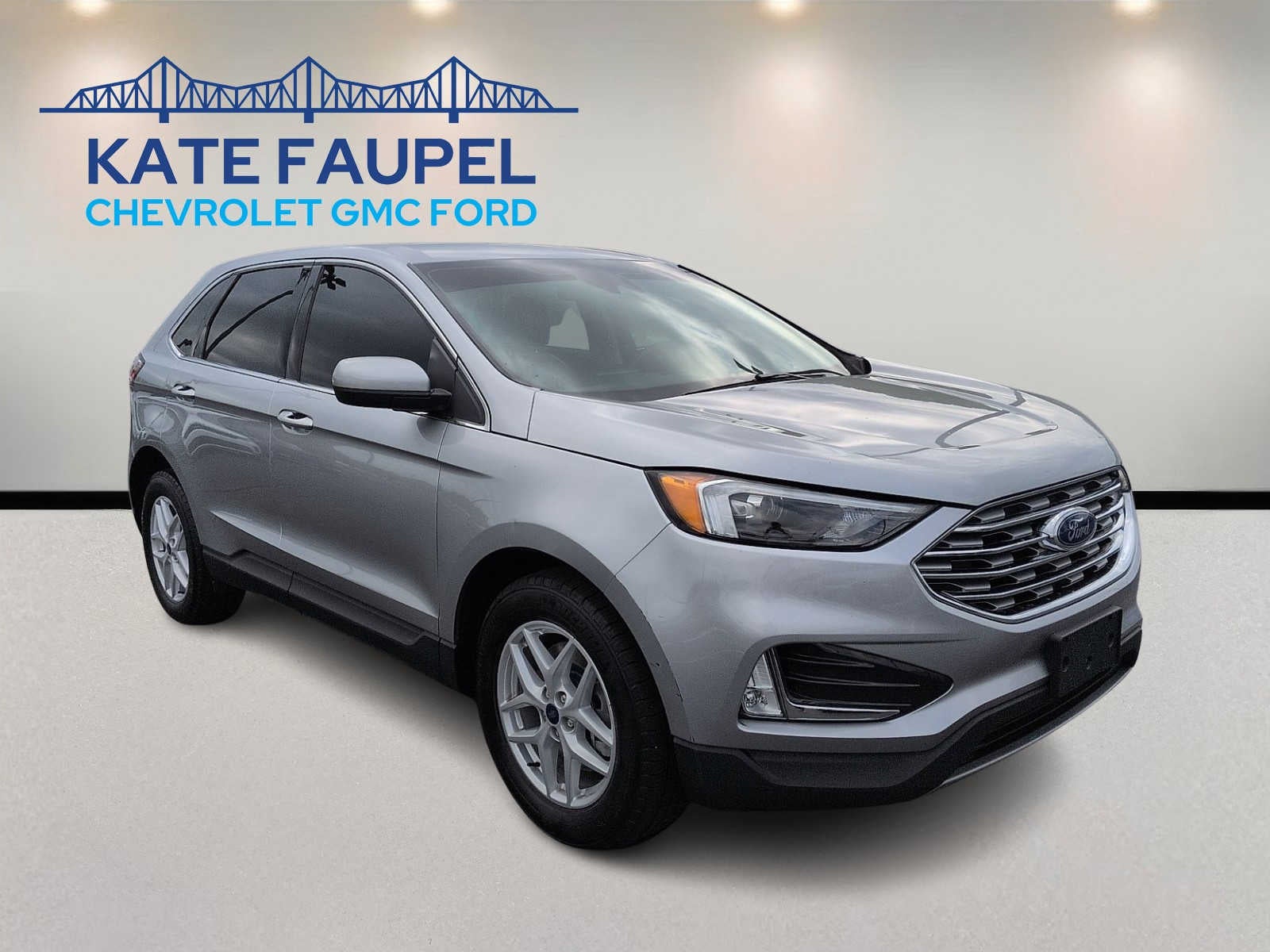 2022 Ford Edge SEL AWD's photo