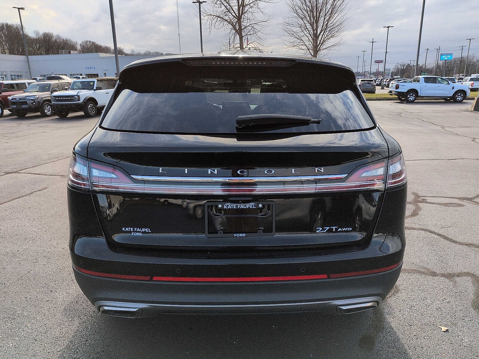 2023 Lincoln Nautilus Reserve