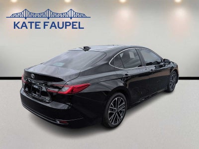 2025 Toyota Camry XLE