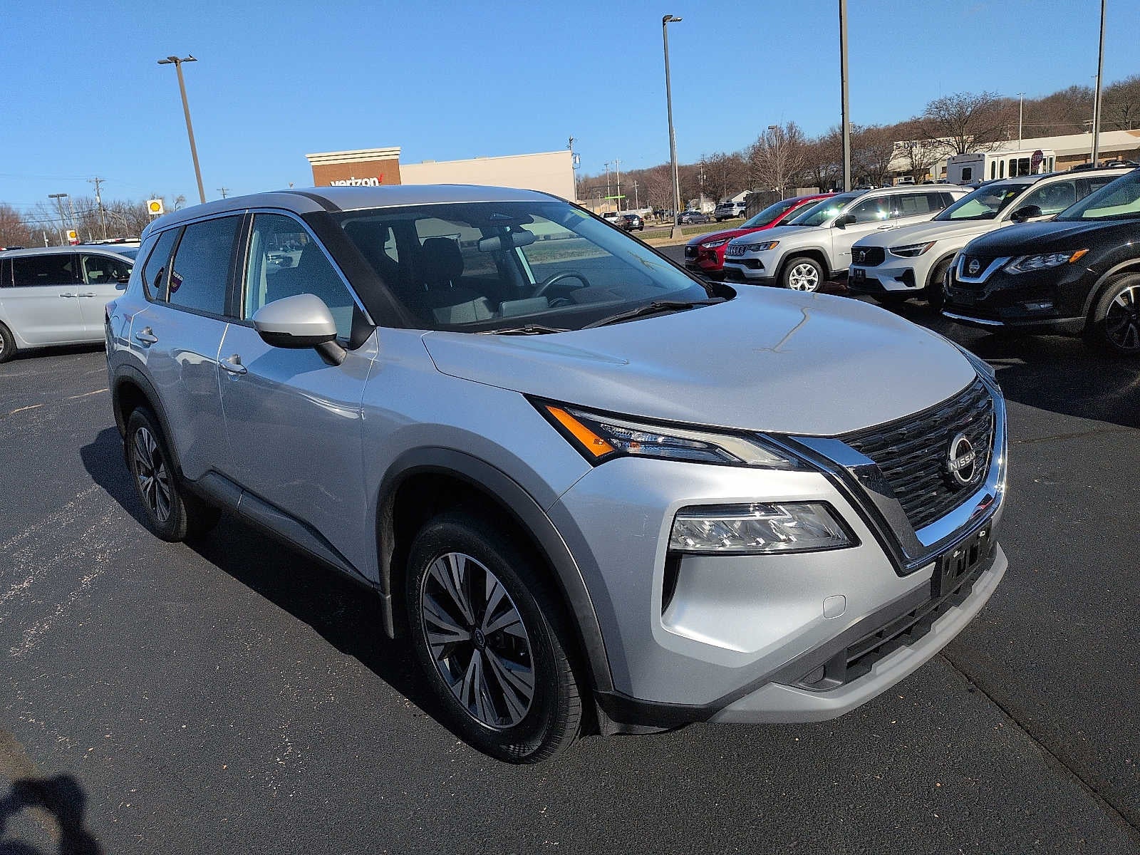 2023 Nissan Rogue SV