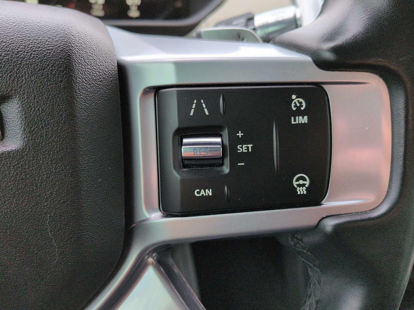 2022 Land Rover Discovery S R-Dynamic