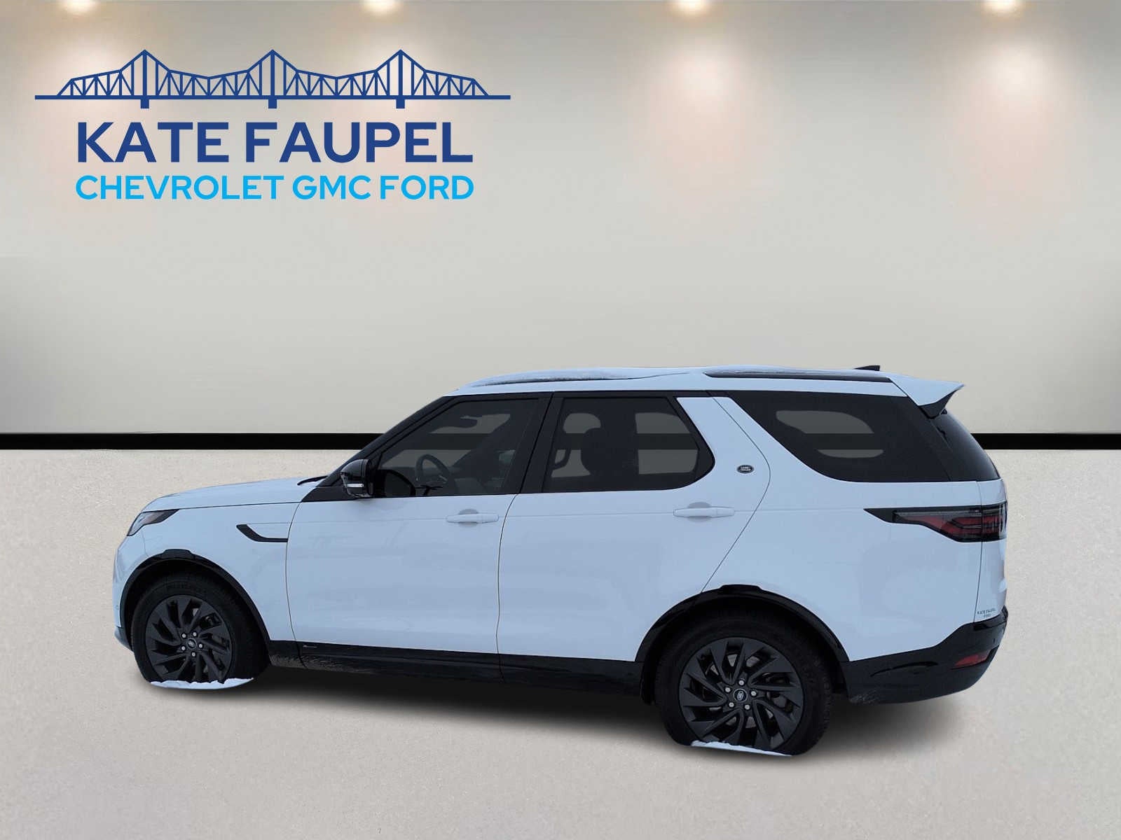 2022 Land Rover Discovery S R-Dynamic