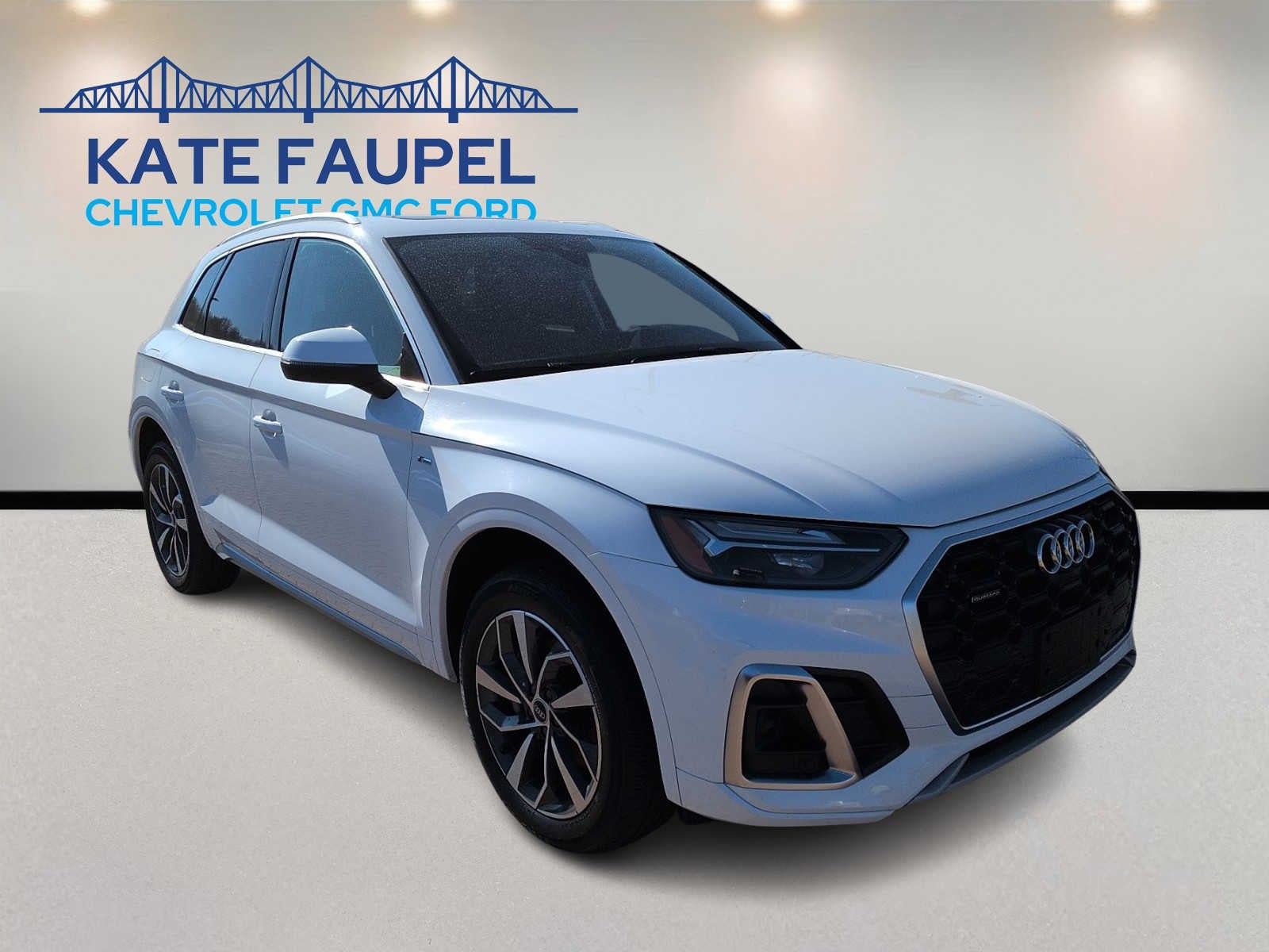 2023 Audi Q5 S line Premium Plus