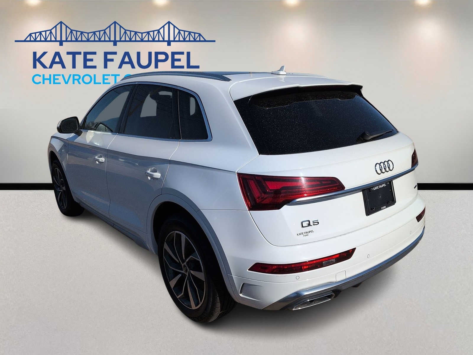 2023 Audi Q5 S line Premium Plus